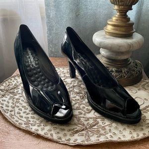 Like New Black peep toe heels, walking Cradle, 9